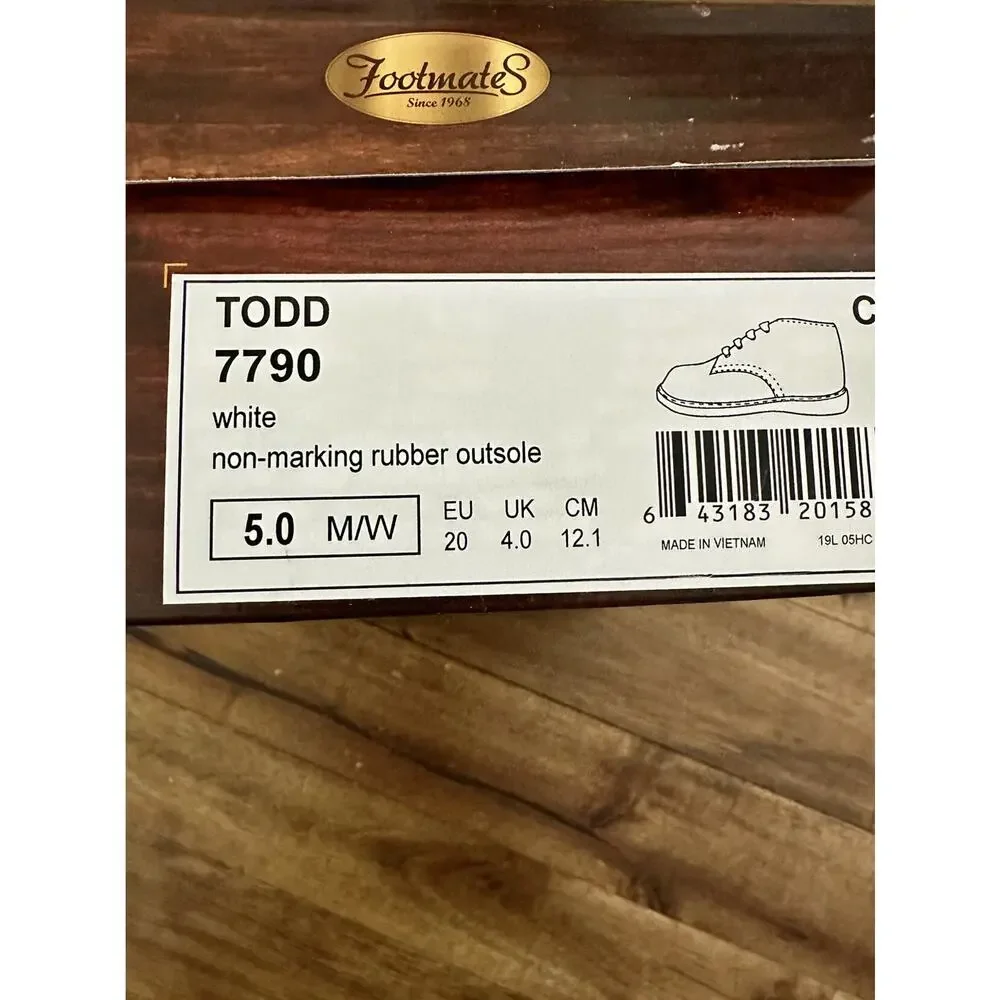 Footmates Boy White Leather Todd Boots Toddler Size 5 NIB Preppy Classic Dressy